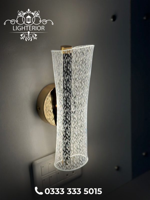14 Slim Curved Acrylic LED Wall Light